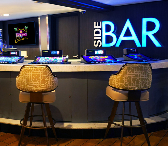 Bars & Lounges