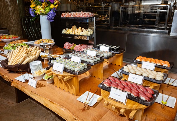 Hard Rock Signature Brunch at Council Oak