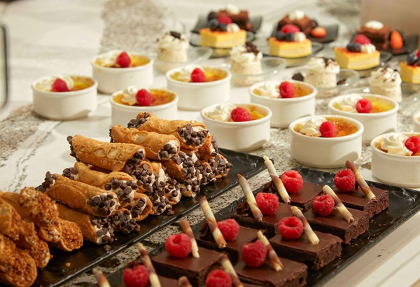 Fresh Harvest Buffet Dessert