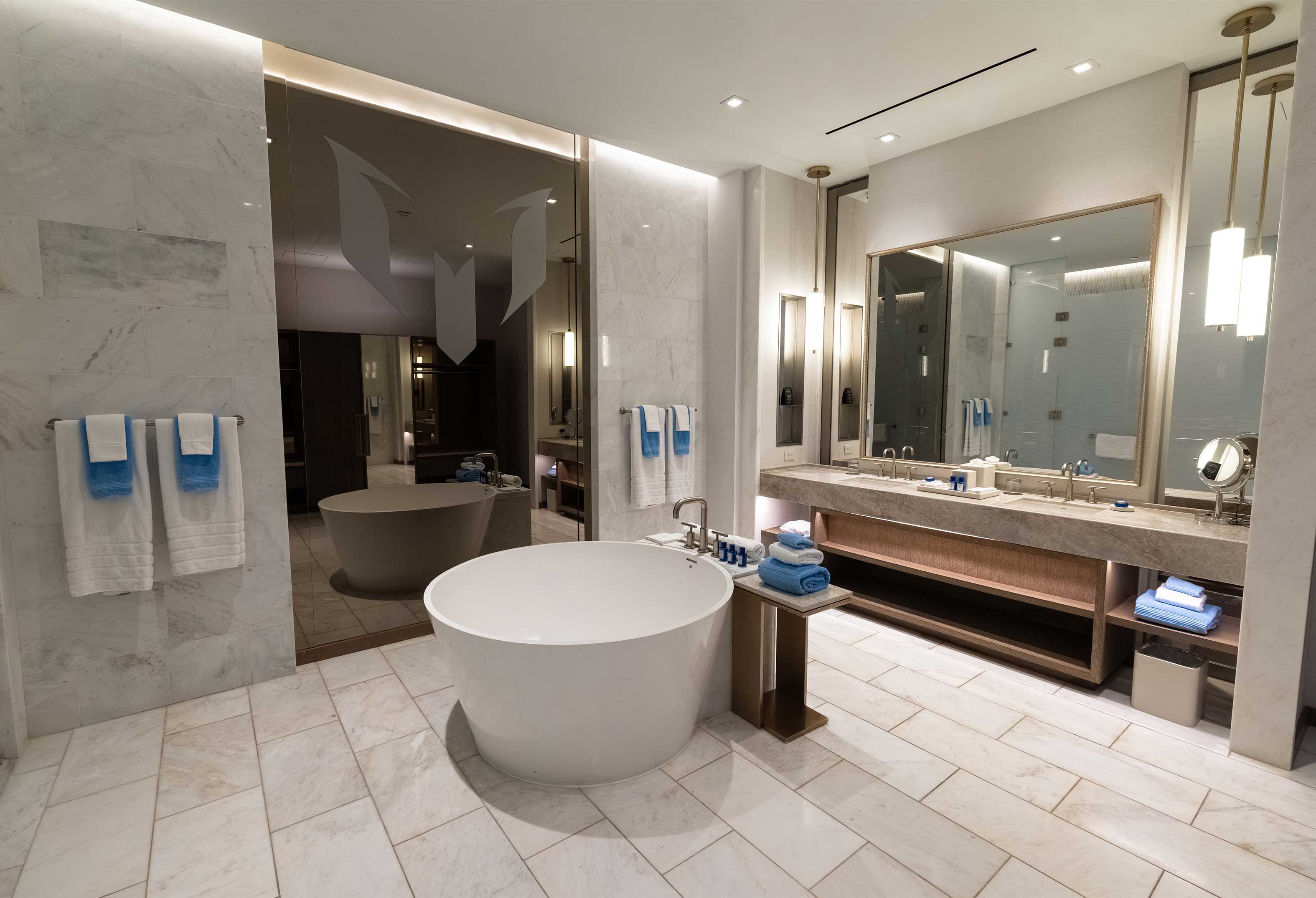 Messi Legendary Suite bathroom interior
