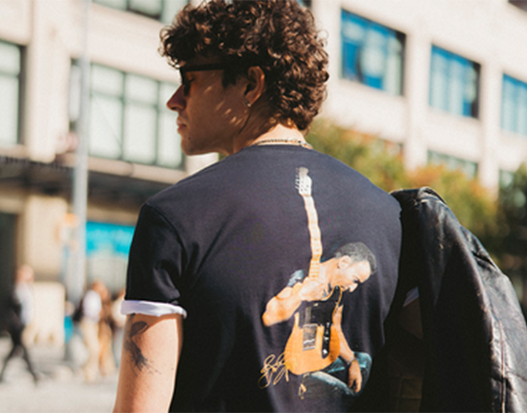 Man wearing Bruce Springsteen T-Shirt