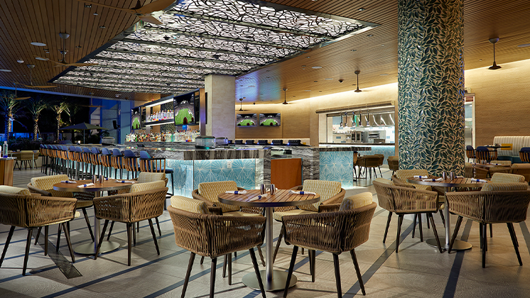 Pool Bar & Grill at Seminole Hard Rock Hotel & Casino Tampa