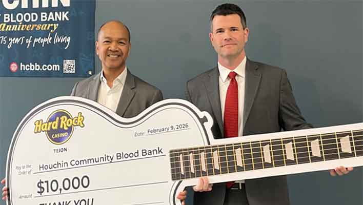 Hard Rock Casino Tejon Donates $10,000 to Houchin Community Blood Bank