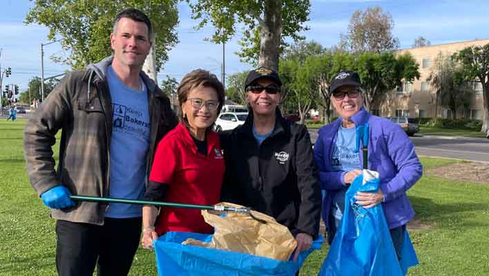 Hard Rock Casino Tejon Team Members Participate in the Great American Clean-Up
