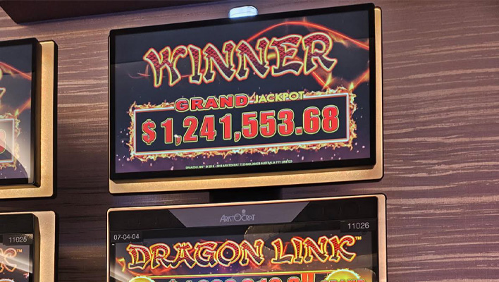 Hard Rock Casino Tejon Celebrates $1.24 Million Jackpot Winner