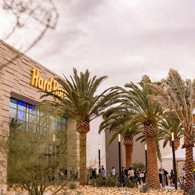 crowd of people entering Hard Rock Casino Tejon